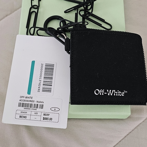 Off-White Wallet - Picture 3 of 3